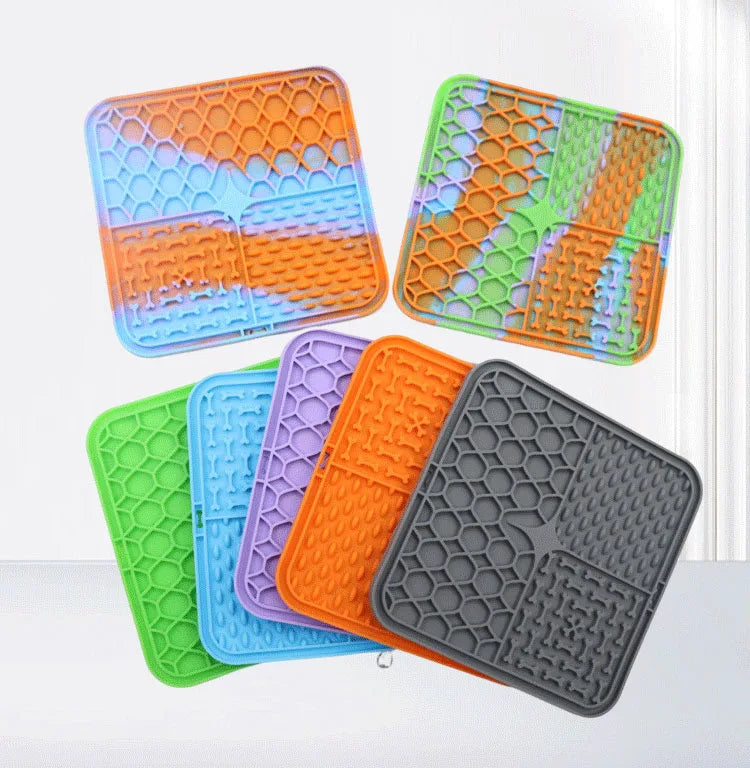 Calming Lick Mat for Dogs & Cats β Slow Feeding Pet Pad for Anxiety Relief & Mental Stimulation