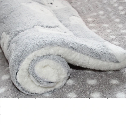 Flannel Pet Sleeping Pad – Soft, Thick & Perfect for Naps Anywhere