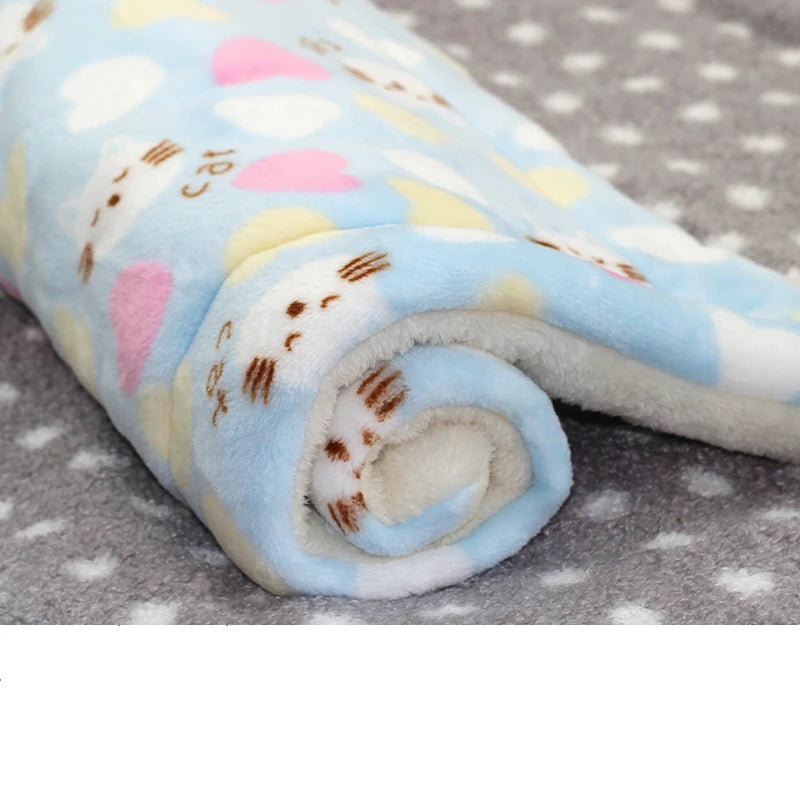 Flannel Pet Sleeping Pad – Soft, Thick & Perfect for Naps Anywhere